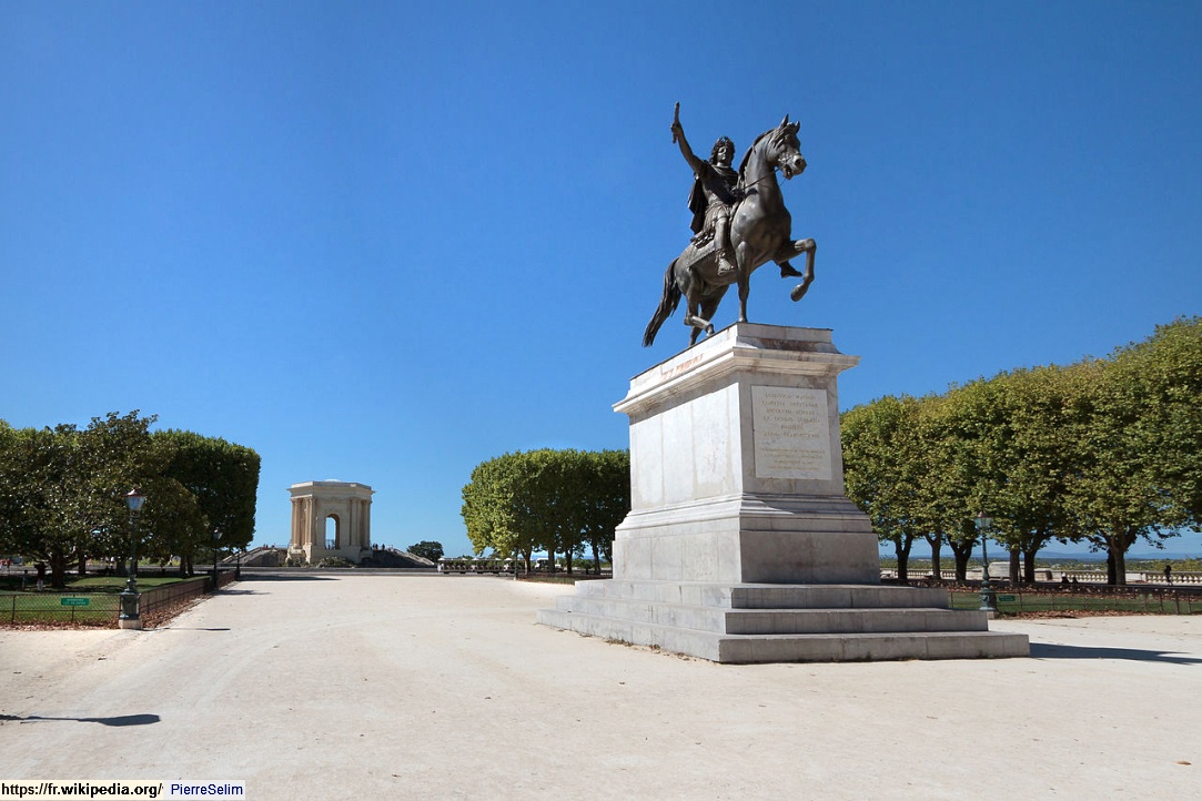 Montpellier : l'Esplanade du Peyrou avec la statue de Louis XIV