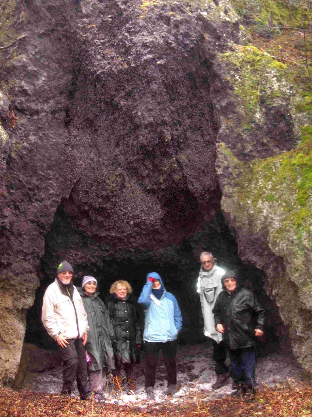 à l'abri dans la grotte mystérieuse (29 janvier 2015)