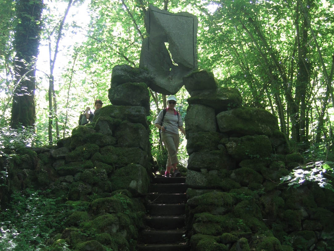 passer par une porte (de l’enfer !)