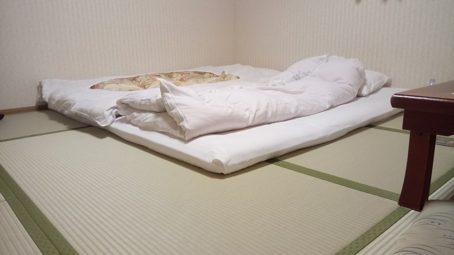 Les futons du riokan (Miyajima, 25 juillet 2017)
